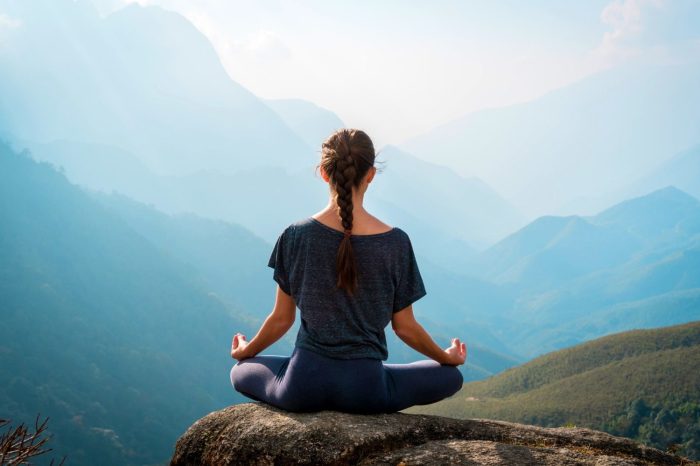 How to Meditate for Becoming More Present in Your Life